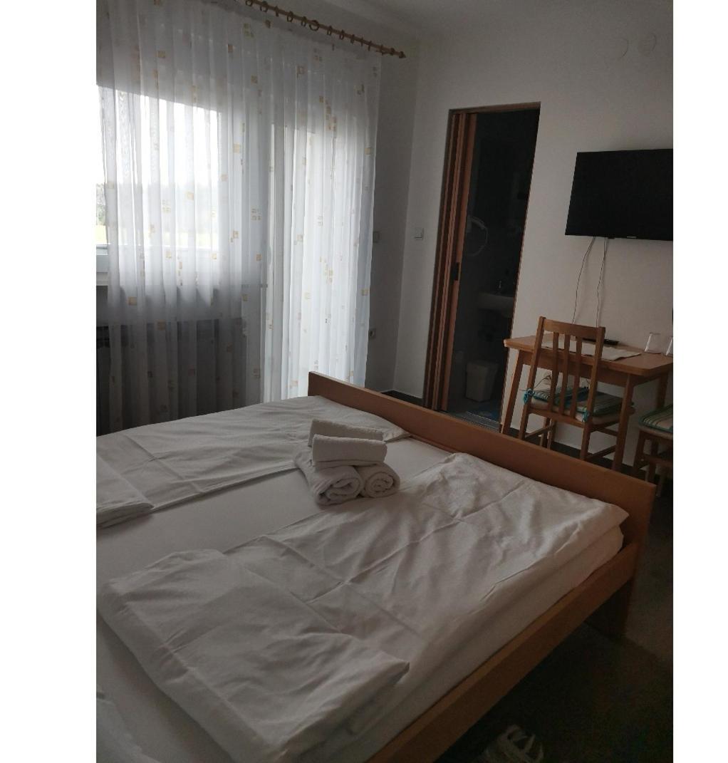 House Pljesevica Hotel Plitvicka Jezera Phòng bức ảnh